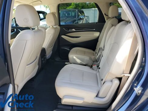 Used 2024 Buick Enclave Essence w/ Technology Package FWD image 12