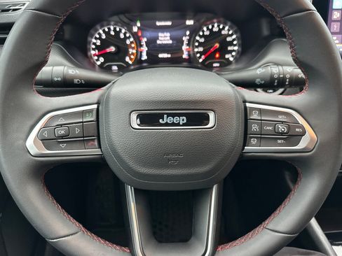 Used 2024 Jeep Compass Trailhawk image 25