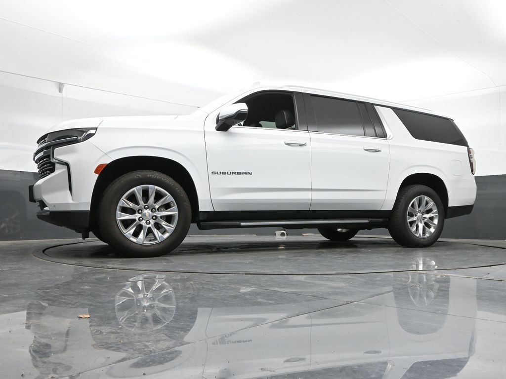 Used 2023 Chevrolet Suburban Premier AWD/4WD image 48