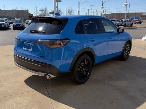 New 2026 Honda HR-V Sport image 5