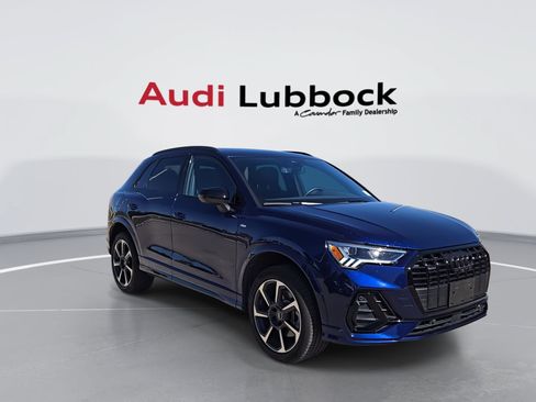 Used 2025 Audi Q3 2.0T Premium Plus w/ Premium Plus Package AWD/4WD image 2