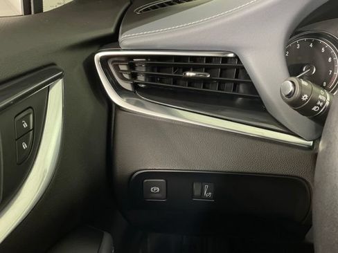 Used 2024 Buick Enclave Essence w/ Sport Touring Edition FWD image 24