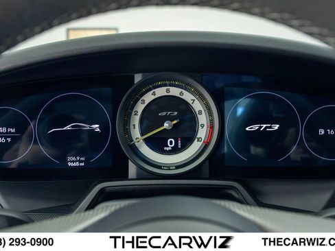 Used 2022 Porsche 911 GT3 RWD image 65