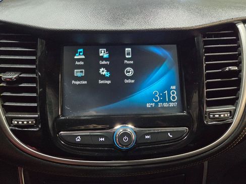 Used 2017 Chevrolet Trax LT w/ LT Convenience Package FWD image 24