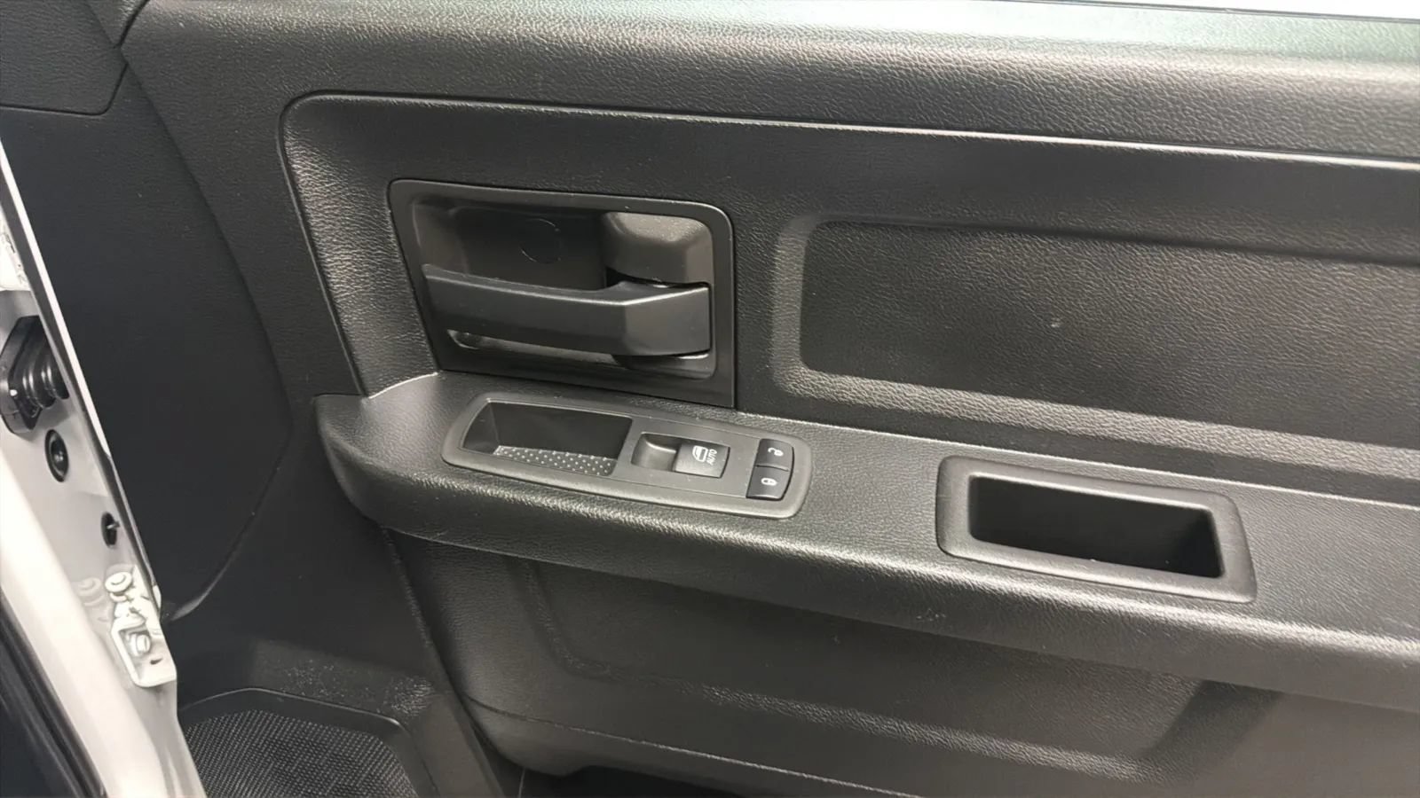 Used 2019 RAM 1500 Express w/ Express Value Package RWD image 18