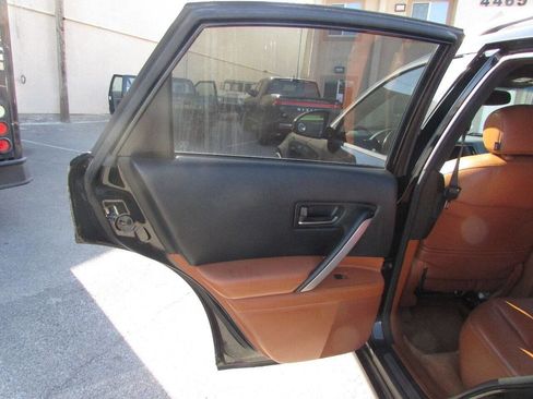 Used 2004 INFINITI FX35 2WD w/ Touring Pkg image 29