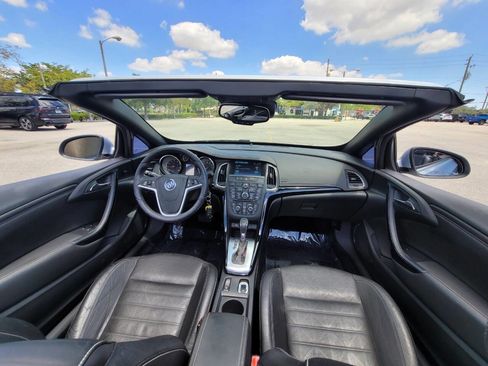 Used 2017 Buick Cascada Premium FWD image 18