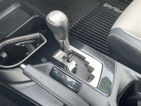 Used 2017 Toyota RAV4 Limited w/ Advanced Technology Package image 23