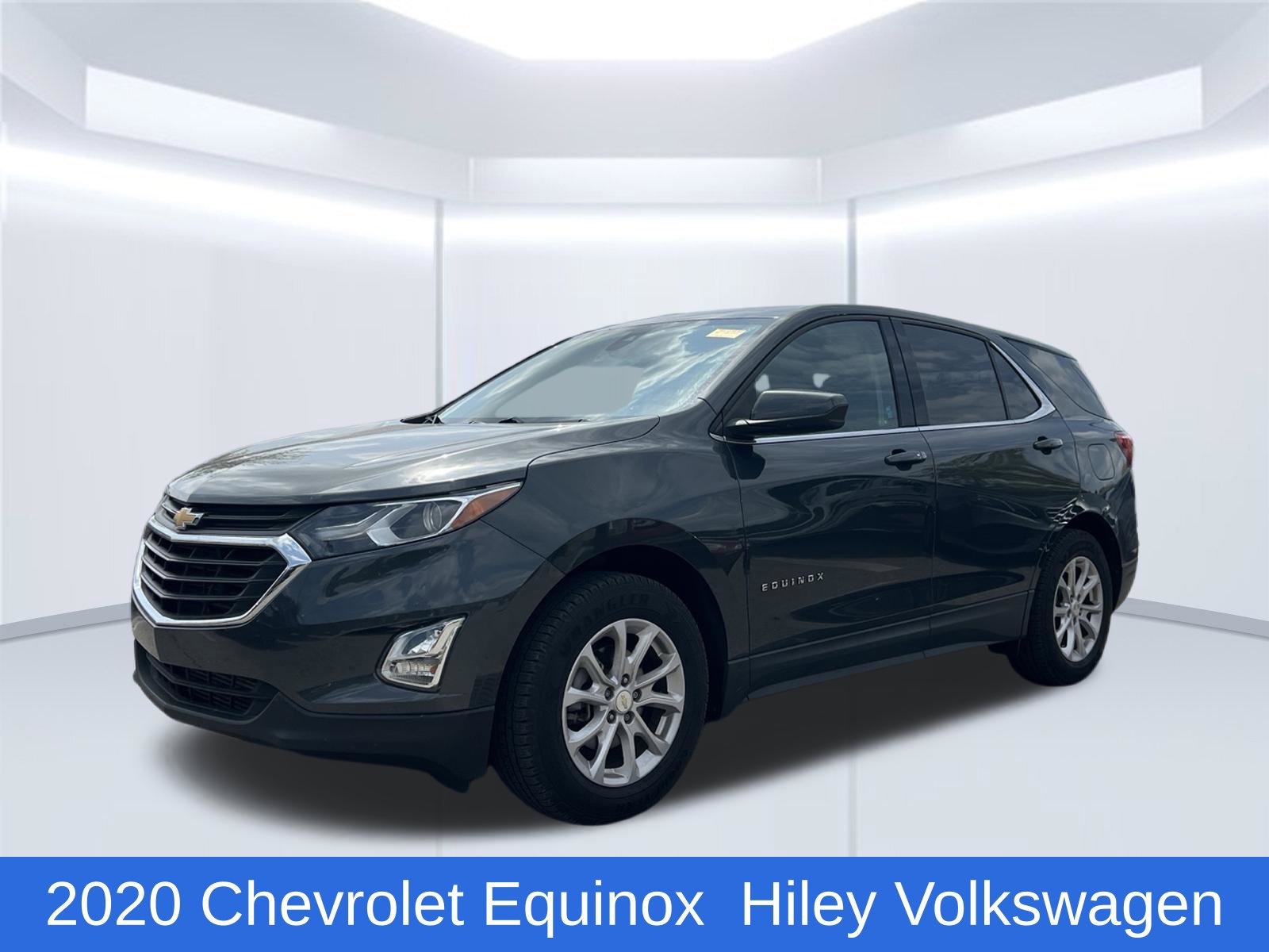 Used 2020 Chevrolet Equinox LT FWD image 1