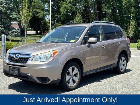 Used 2015 Subaru Forester 2.5i Premium w/ All-Weather Package AWD/4WD image 3