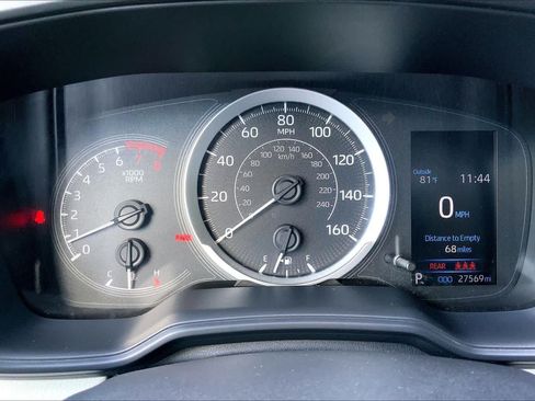 Used 2021 Toyota Corolla LE FWD image 26
