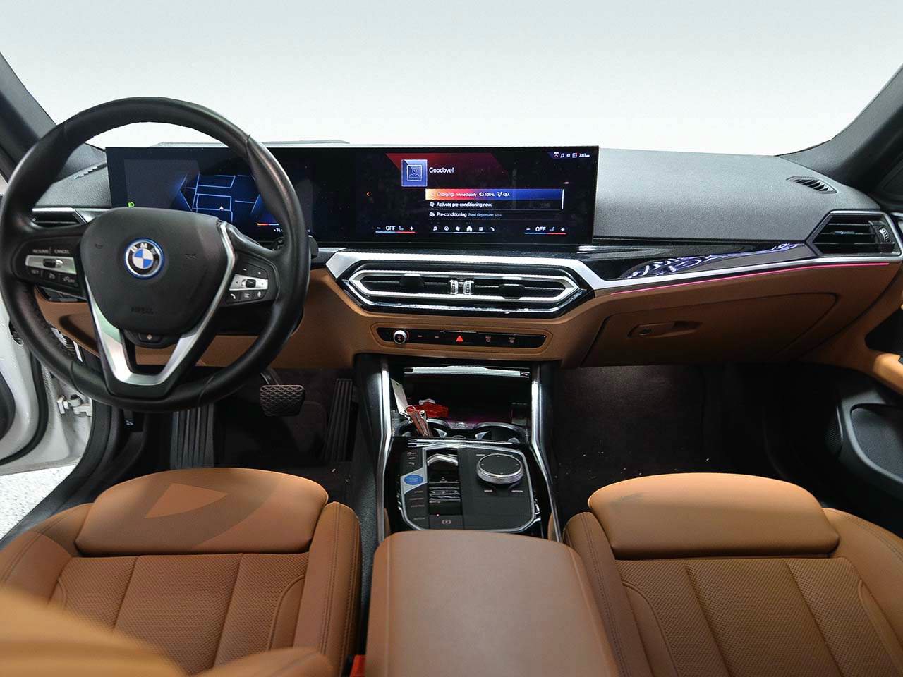 Used 2024 BMW i4 eDrive40 w/ Premium Package RWD image 13