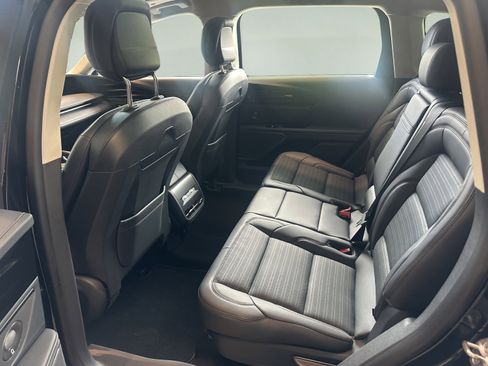 New 2026 Lincoln Nautilus Reserve w/ Jet Appearance Package AWD/4WD image 10