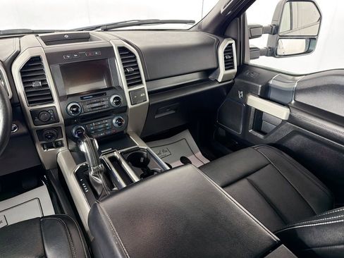 Used 2018 Ford F150 Lariat w/ Equipment Group 502A Luxury image 23