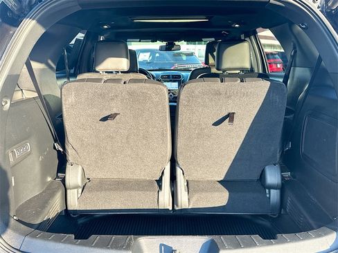 Used 2018 Ford Explorer Sport w/ Equipment Group 401A image 16
