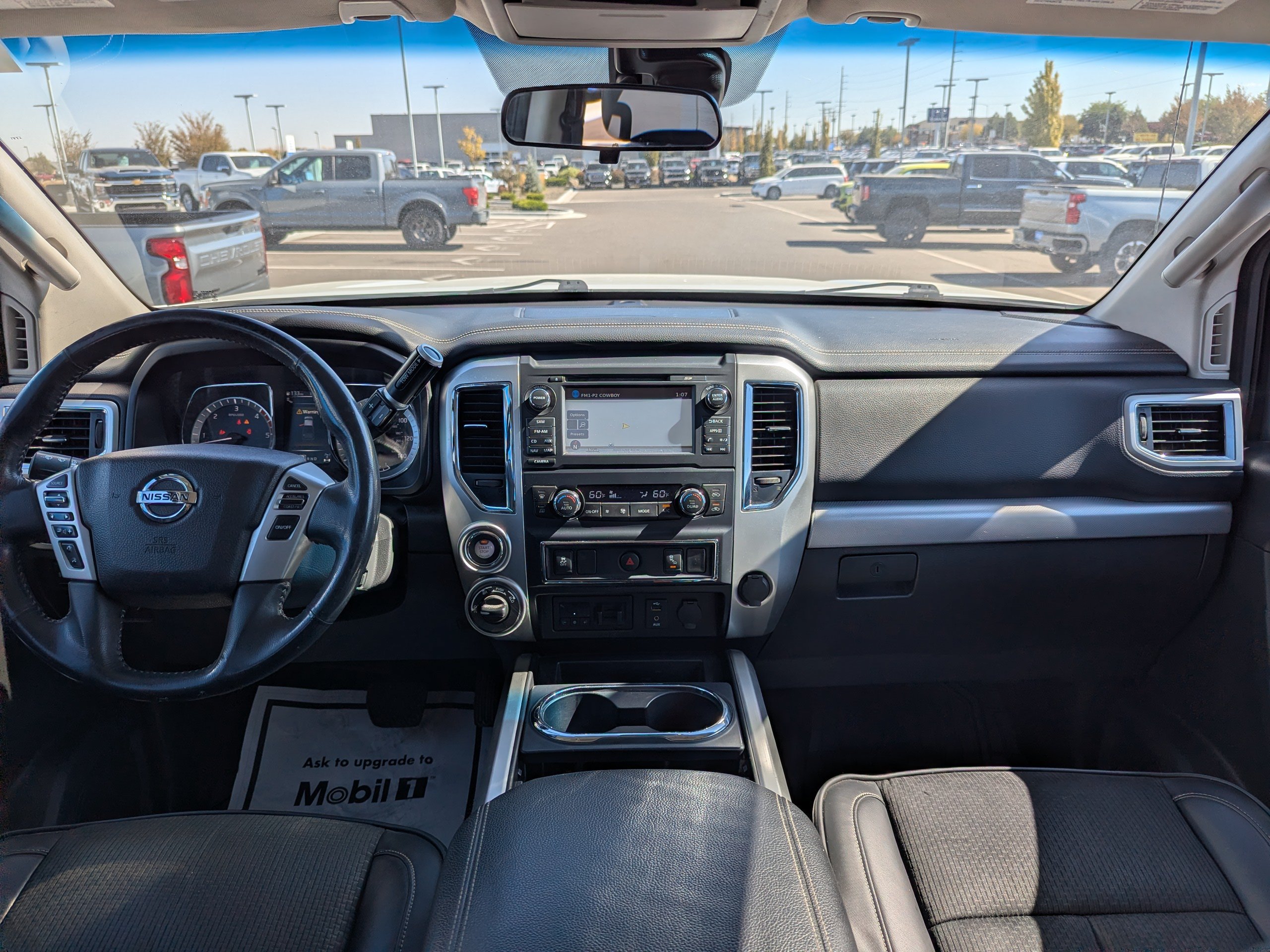 Used 2016 Nissan Titan PRO-4X AWD/4WD image 27