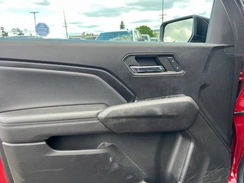 Used 2023 GMC Canyon Elevation w/ Elevation Premium Package AWD/4WD image 17
