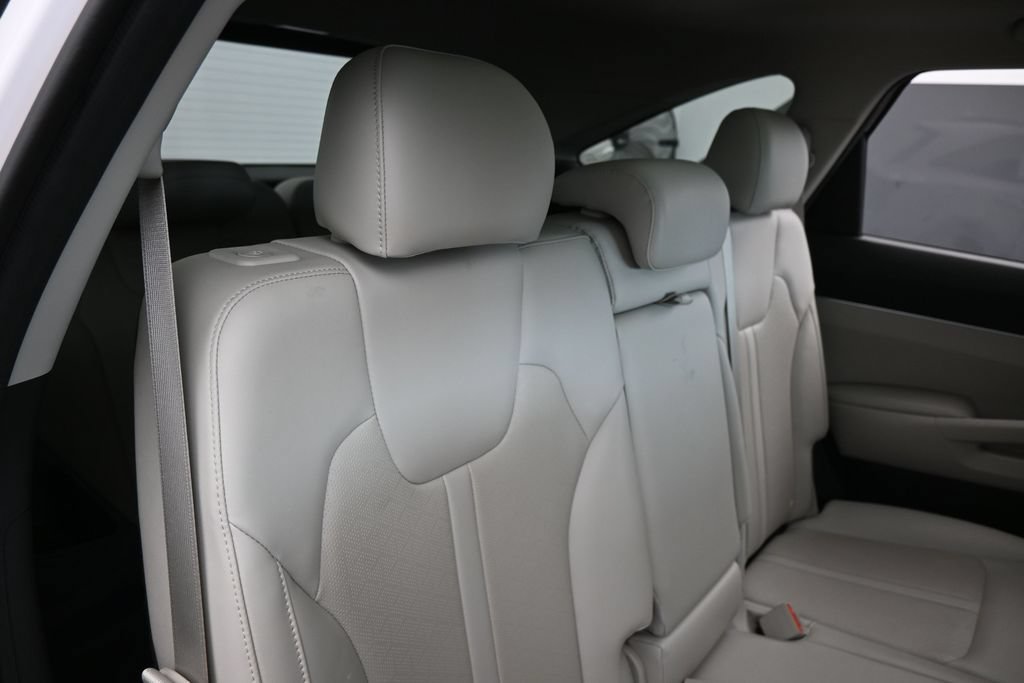Used 2023 Kia Sorento S w/ Panoramic Sunroof Package FWD image 40