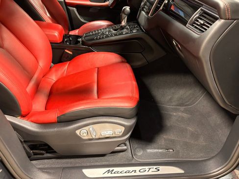 Used 2017 Porsche Macan GTS image 12