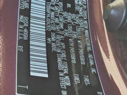 Used 2018 Toyota Highlander Limited image 26