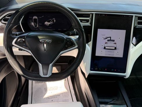 Used 2018 Tesla Model X 100D AWD/4WD image 10
