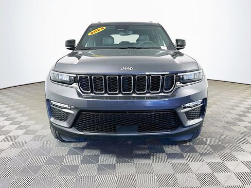 Certified 2024 Jeep Grand Cherokee Limited AWD/4WD image 4