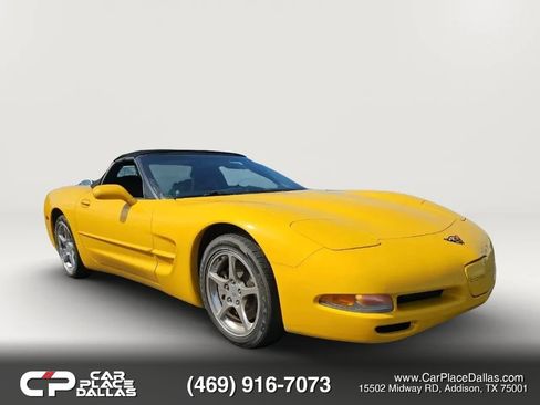 Used 2004 Chevrolet Corvette Convertible w/ Preferred Equipment Group RWD image 1
