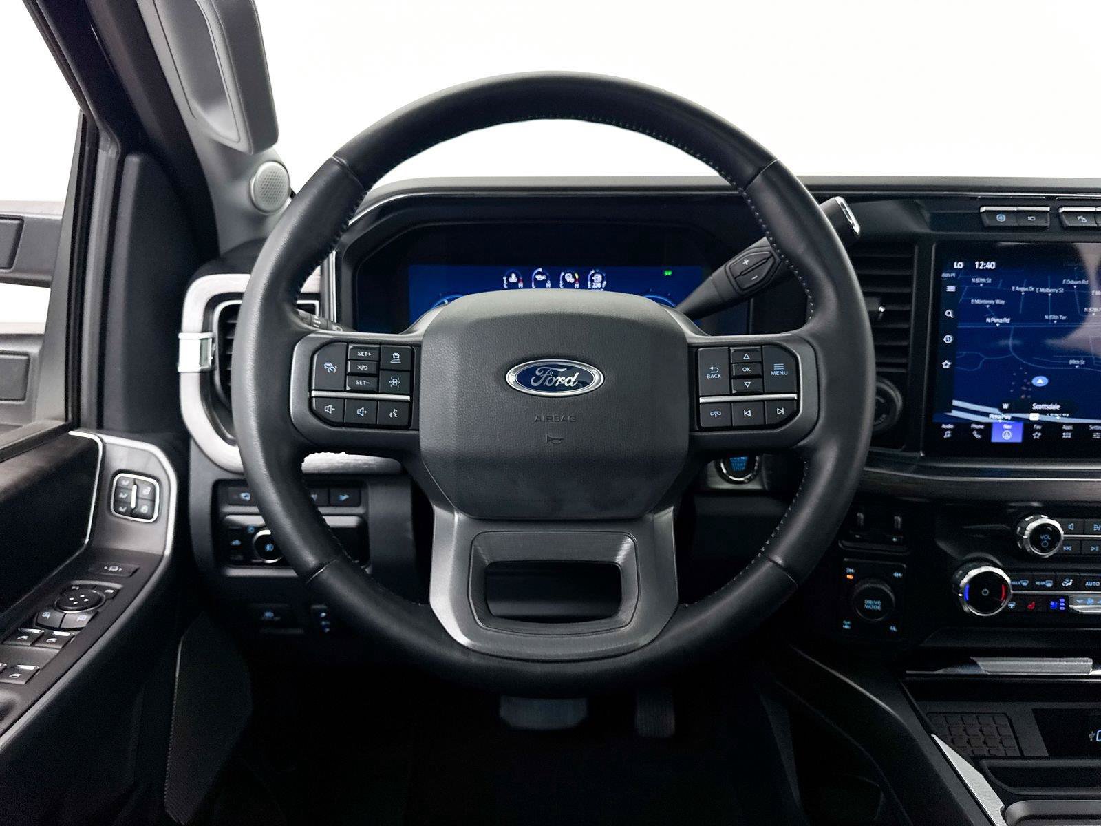 Used 2023 Ford F250 Lariat w/ Lariat Ultimate Package AWD/4WD image 34