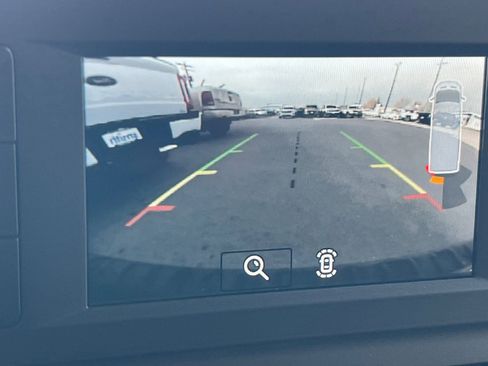 New 2025 Ford Transit 250 Low Roof AWD image 18