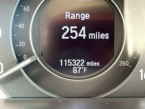 Used 2017 Honda Accord EX-L image 12