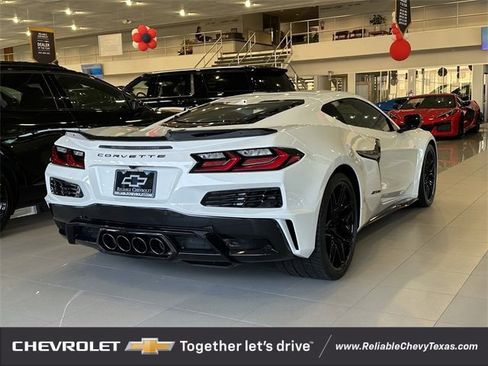 New 2025 Chevrolet Corvette Z06 image 3