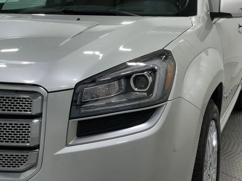 Used 2015 GMC Acadia Denali image 35