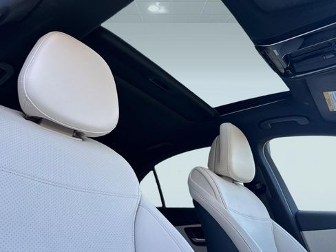 Certified 2024 Mercedes-Benz C 300 Sedan image 14