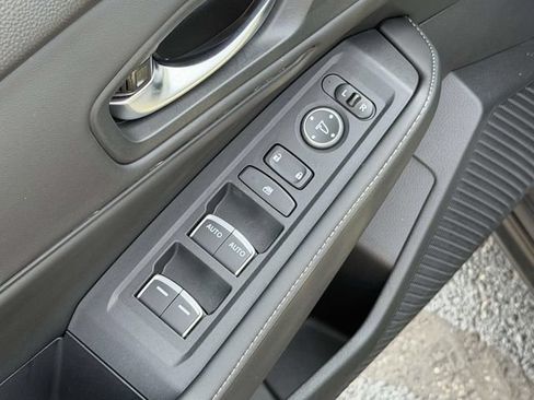 Certified 2025 Honda Accord Sport image 7