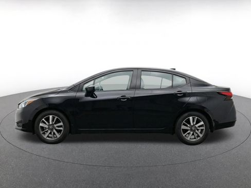 Used 2025 Nissan Versa SV FWD image 5