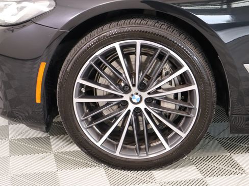 Used 2022 BMW 540i xDrive w/ Executive Package AWD/4WD image 19