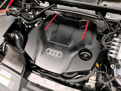 Used 2024 Audi SQ5 Premium Plus w/ S Sport Package image 29