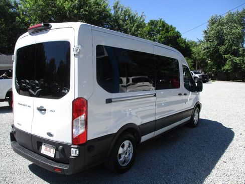 Used 2019 Ford Transit 350 XLT RWD image 5