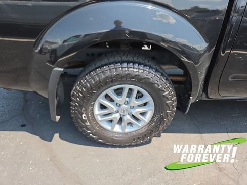 Used 2017 Nissan Frontier SV w/ SV Value Truck Package AWD/4WD image 20
