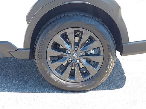 Used 2025 Subaru Outback Onyx Edition image 35