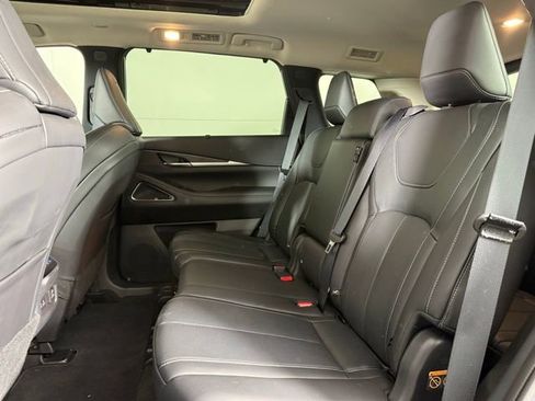 Used 2025 INFINITI QX60 Sensory w/ Vision Package AWD/4WD image 24