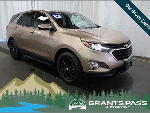 Certified 2018 Chevrolet Equinox LT AWD/4WD image 1
