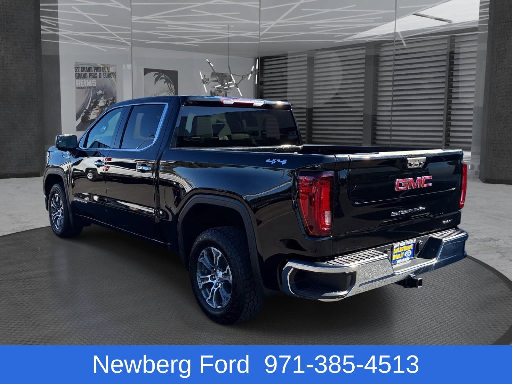 Used 2025 GMC Sierra 1500 SLT AWD/4WD image 7