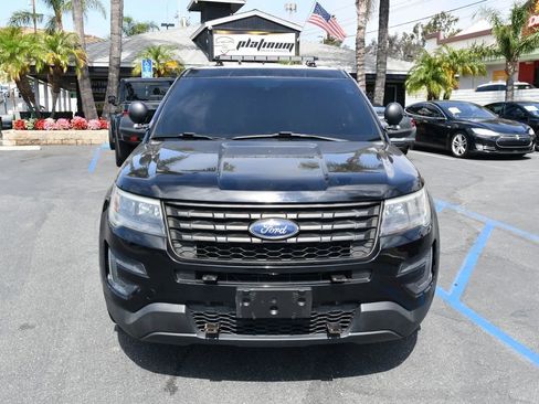 Used 2017 Ford Explorer 4WD Police Interceptor w/ 2-tone Vinyl Package #1 image 2