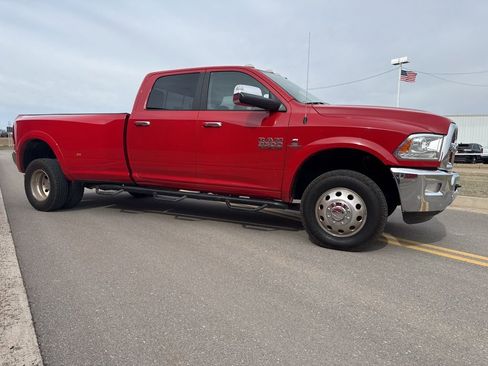 Used 2017 RAM 3500 Laramie image 2