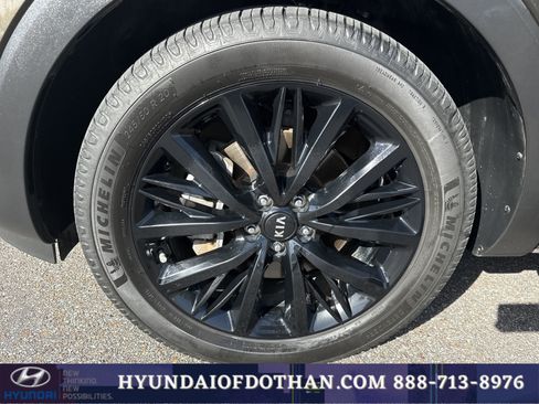Used 2020 Kia Telluride SX FWD image 19