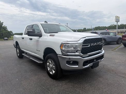 Used 2024 RAM 2500 Big Horn w/ Bed Utility Group AWD/4WD image 4