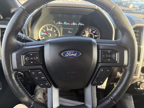 Used 2019 Ford F150 XLT w/ Equipment Group 302A Luxury AWD/4WD image 15