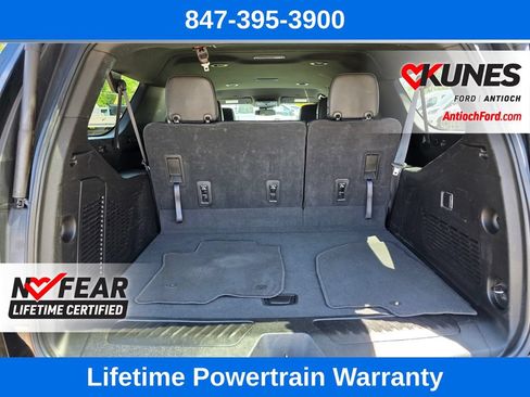 Used 2023 Chevrolet Suburban LT AWD/4WD image 27