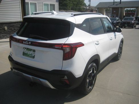 Used 2025 Kia Seltos S FWD image 7